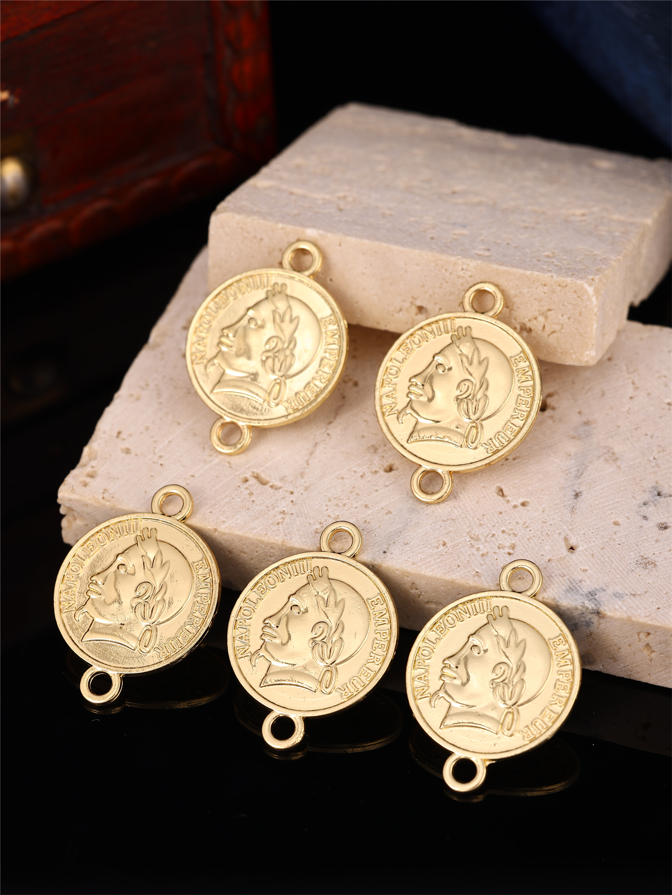 Coin-Shaped DIY Women's Robe A - Vintage Jewelry Collection incelemesi ve fiyatı